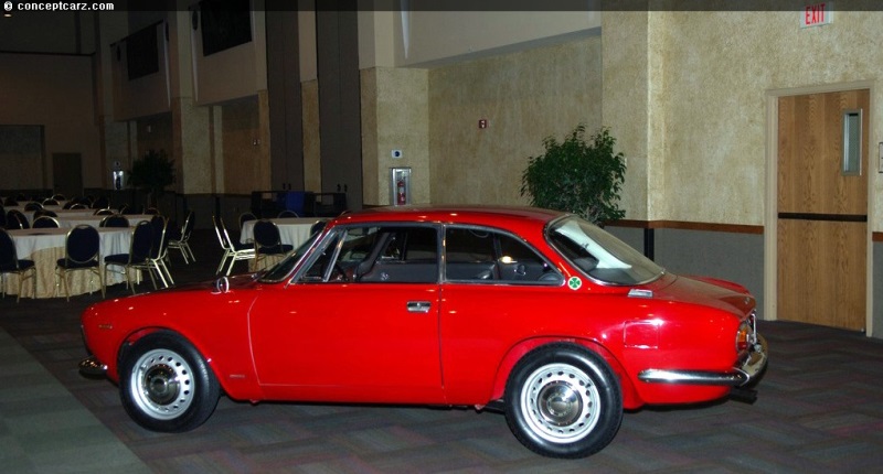 1967 Alfa Romeo Giulia vehicle information